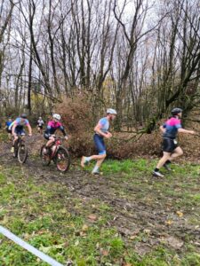 5cef4d79-9dbf-4622-b179-930bee0c3803